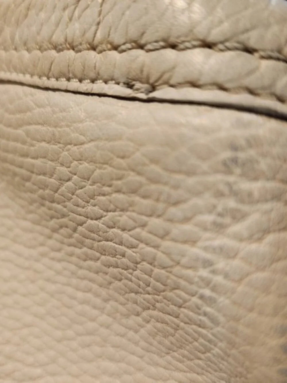 Coach Swagger White Leather Shoulder Bag Purse